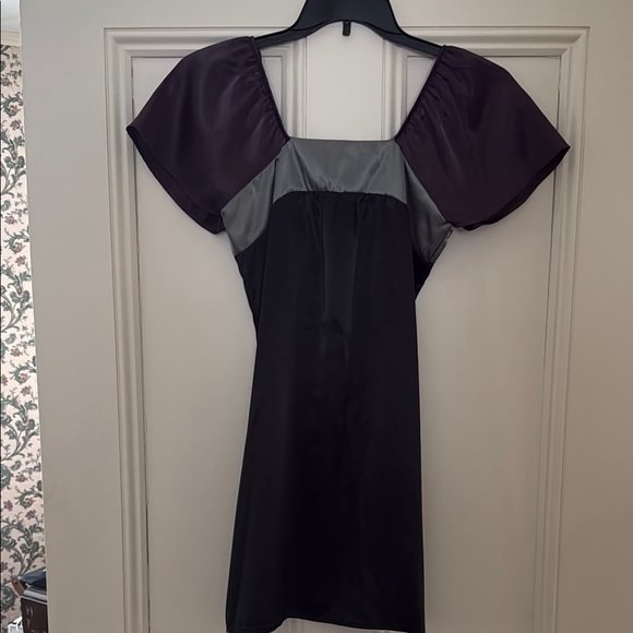 Elegant Black and Purple Dress - Picture 1 of 4